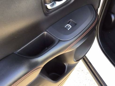 Used 2023 Honda HR-V Sport image 13