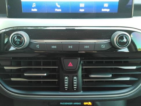 Used 2020 Ford Escape SE FWD image 37