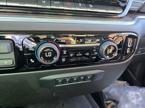 New 2026 Chevrolet Silverado 2500 LT image 24