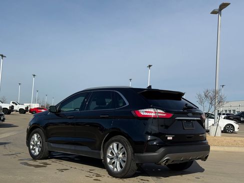 Used 2020 Ford Edge Titanium image 6