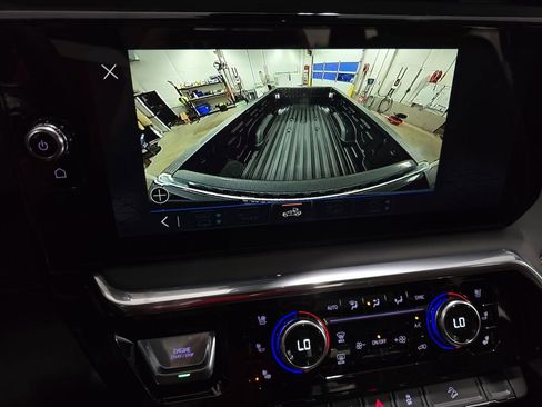 New 2026 GMC Sierra 2500 Denali Ultimate AWD/4WD image 29
