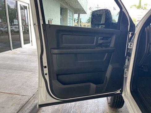 Used 2025 RAM 3500 Tradesman w/ Chrome Appearance Group image 36