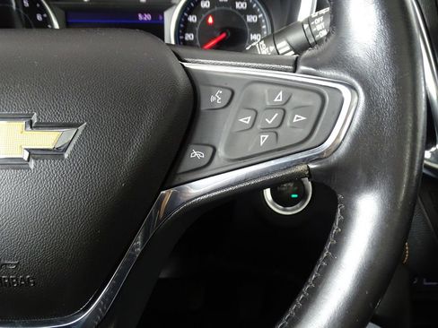 Used 2020 Chevrolet Equinox Premier image 28