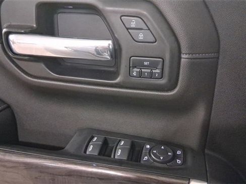Used 2022 Chevrolet Silverado 1500 LTZ w/ Technology Package image 36