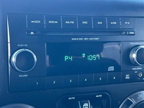 Used 2018 Jeep Wrangler Unlimited Sport S image 20