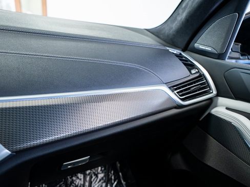 Used 2023 BMW X5 sDrive40i w/ Executive Package image 57