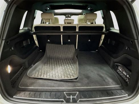 Certified 2025 Mercedes-Benz GLB 250 4MATIC image 27
