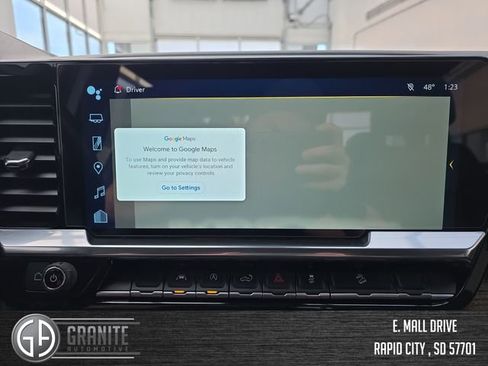 Used 2022 Chevrolet Silverado 1500 LT w/ Z71 Off-Road Package AWD/4WD image 20