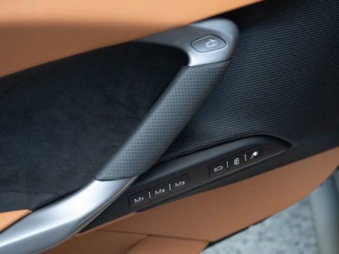 Used 2024 Ferrari 296 GTS image 29