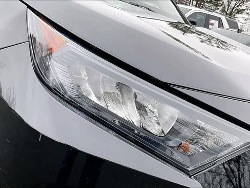 Certified 2020 Toyota RAV4 LE image 25