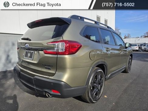 Used 2024 Subaru Ascent Onyx Edition image 7