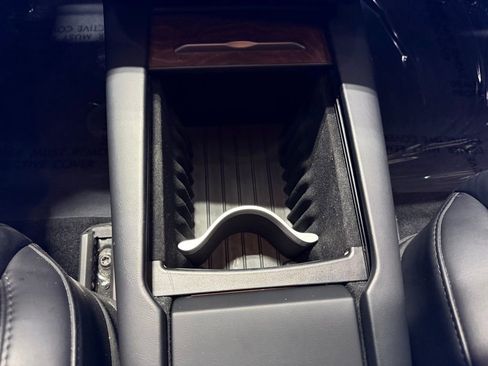 Used 2021 Tesla Model S Performance AWD/4WD image 19