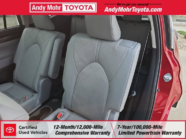 Certified 2026 Toyota Highlander Platinum AWD/4WD image 30