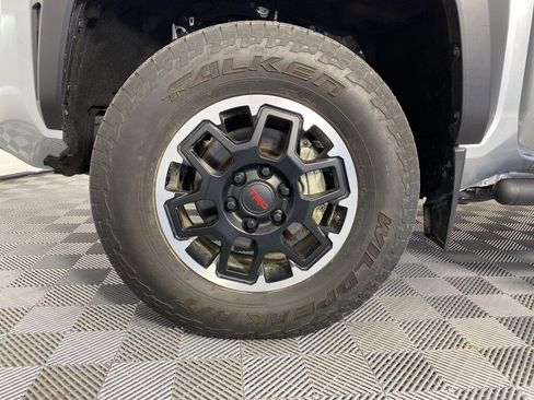 Used 2024 Toyota Tacoma TRD Off-Road w/ TRD Off Road Upgrade Package image 9