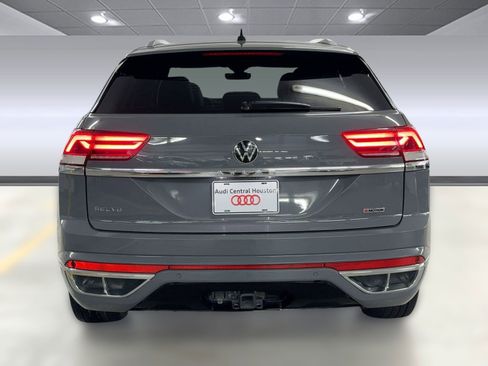 Used 2022 Volkswagen Atlas Cross Sport SEL Premium R-Line image 10