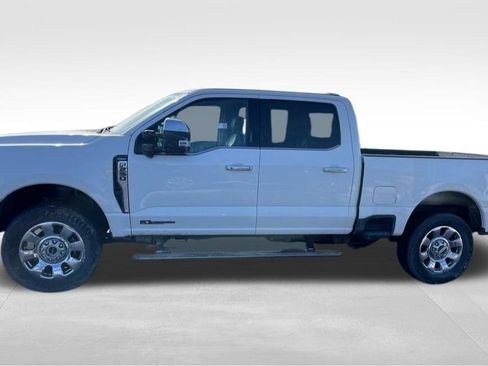 Used 2023 Ford F250 Lariat w/ Lariat Ultimate Package image 8