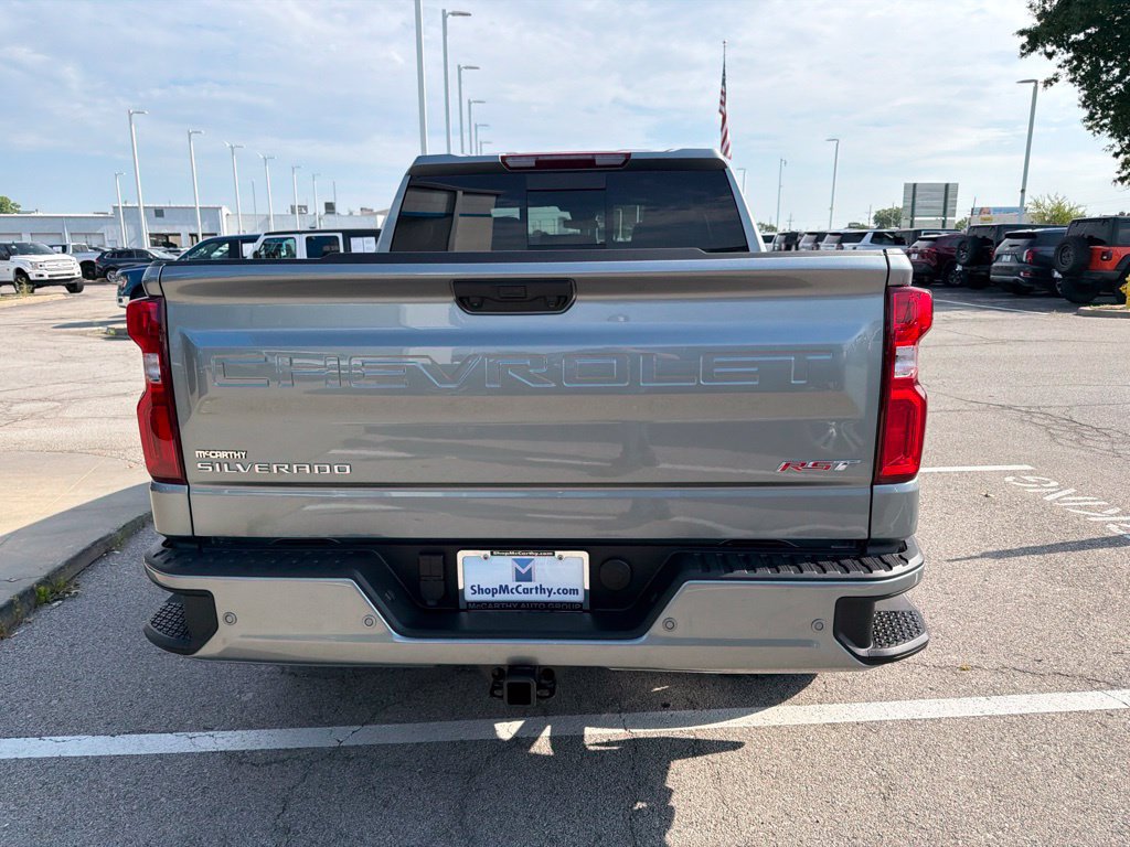 New 2026 Chevrolet Silverado 1500 RST w/ RST All Star Premium Package AWD/4WD image 4