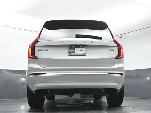 New 2026 Volvo XC90 T8 Plus w/ Protection Package Premier AWD/4WD image 38