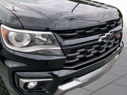 Used 2022 Chevrolet Colorado Z71 w/ Z71 Midnight Edition AWD/4WD image 28