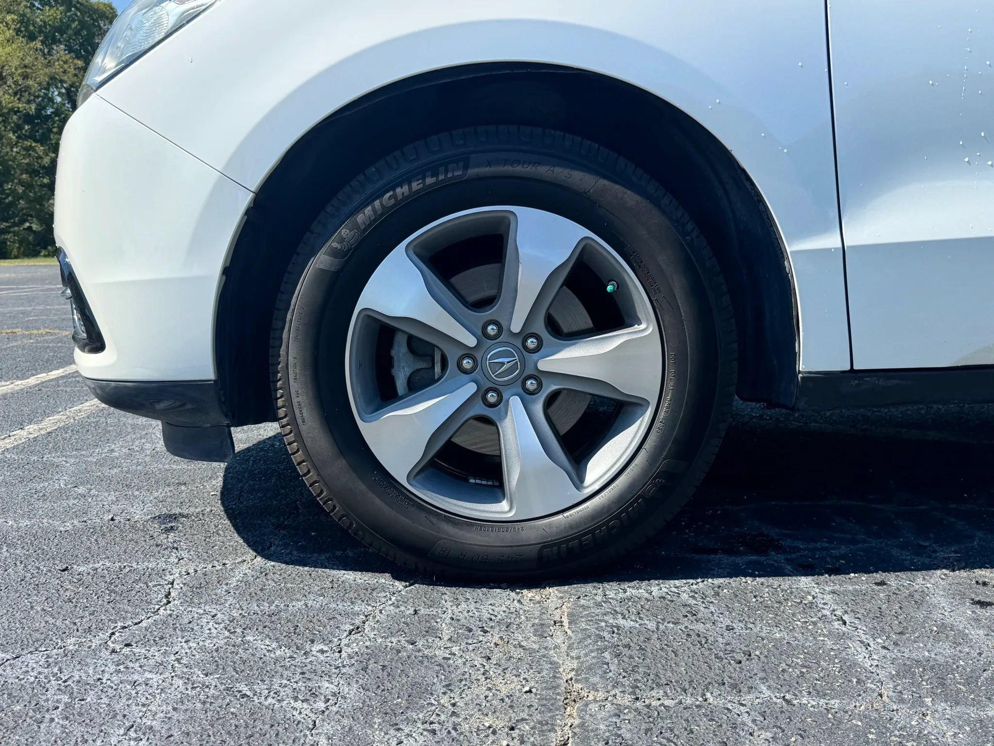 Used 2014 Acura MDX FWD image 2