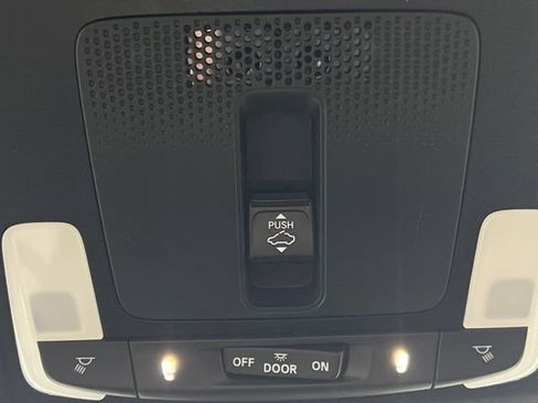 Used 2023 Honda CR-V Sport image 25