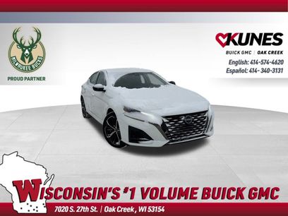 Used 2024 Nissan Altima 2.5 SR