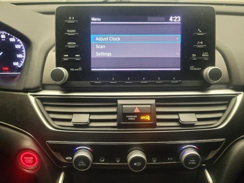 Used 2019 Honda Accord LX image 25