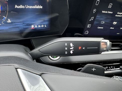 New 2025 Chevrolet Equinox LT w/ Safety and Technology Package image 19