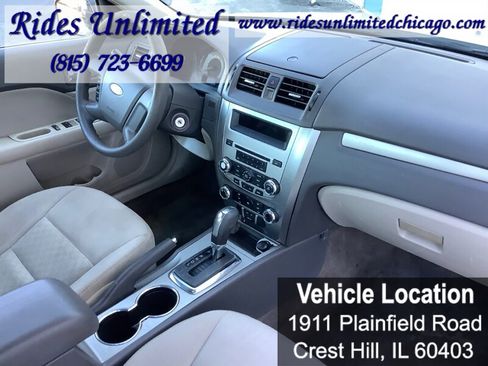 Used 2010 Ford Fusion S image 27