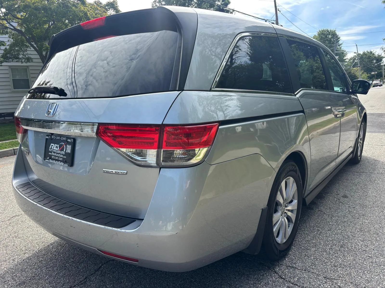 Used 2016 Honda Odyssey SE image 7