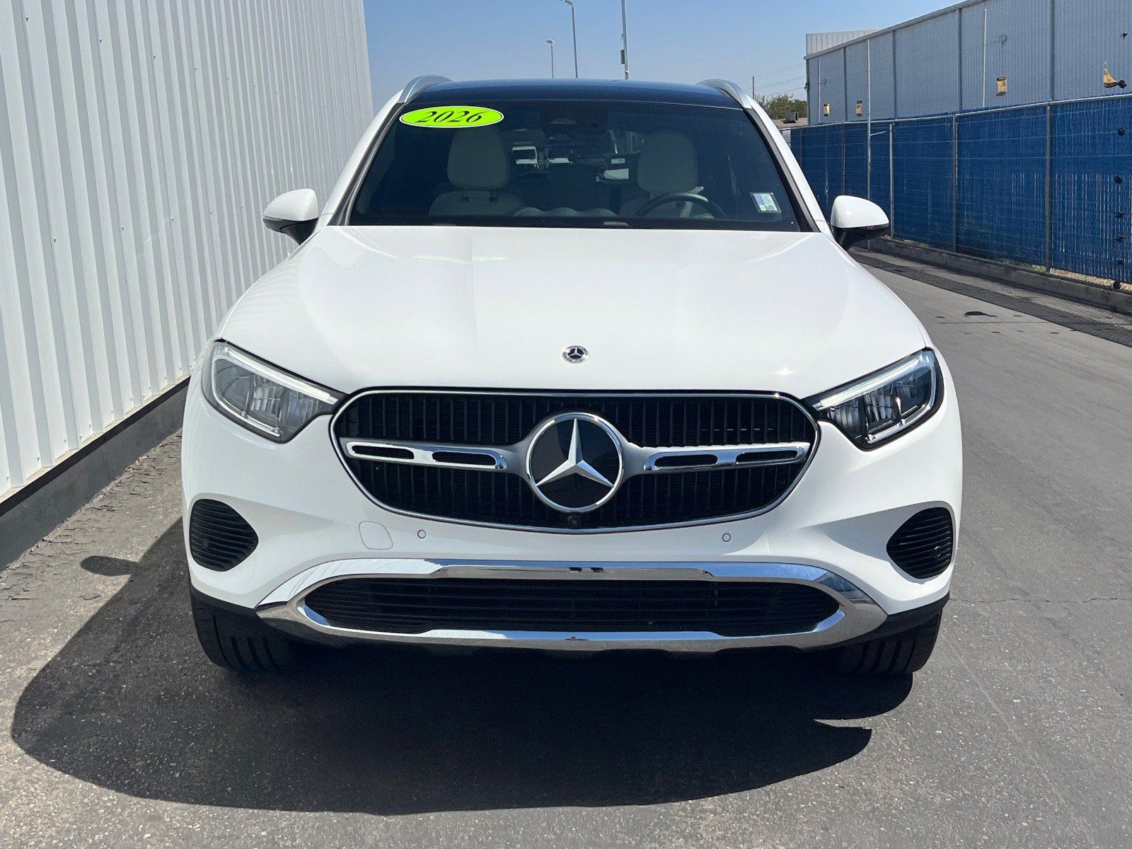 Used 2026 Mercedes-Benz GLC 300 image 2