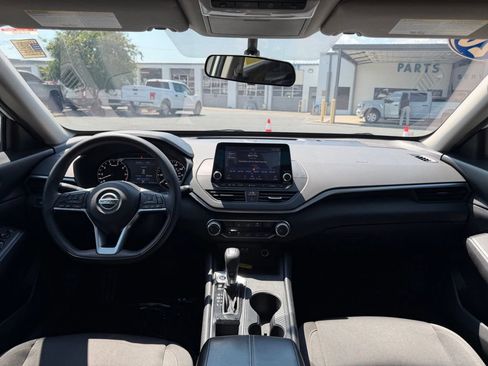 Used 2020 Nissan Altima 2.5 S FWD image 37