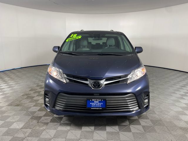 Used 2018 Toyota Sienna XLE Premium AWD/4WD image 19