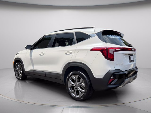 Used 2024 Kia Seltos S FWD image 7