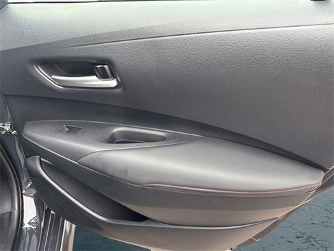 Used 2024 Toyota Corolla SE w/ SE Premium Package image 12