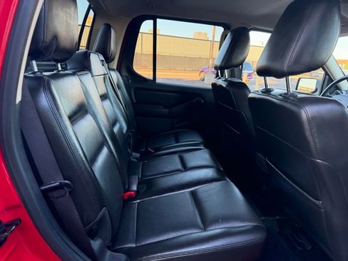 Used 2010 Ford Explorer Sport Trac Limited image 16