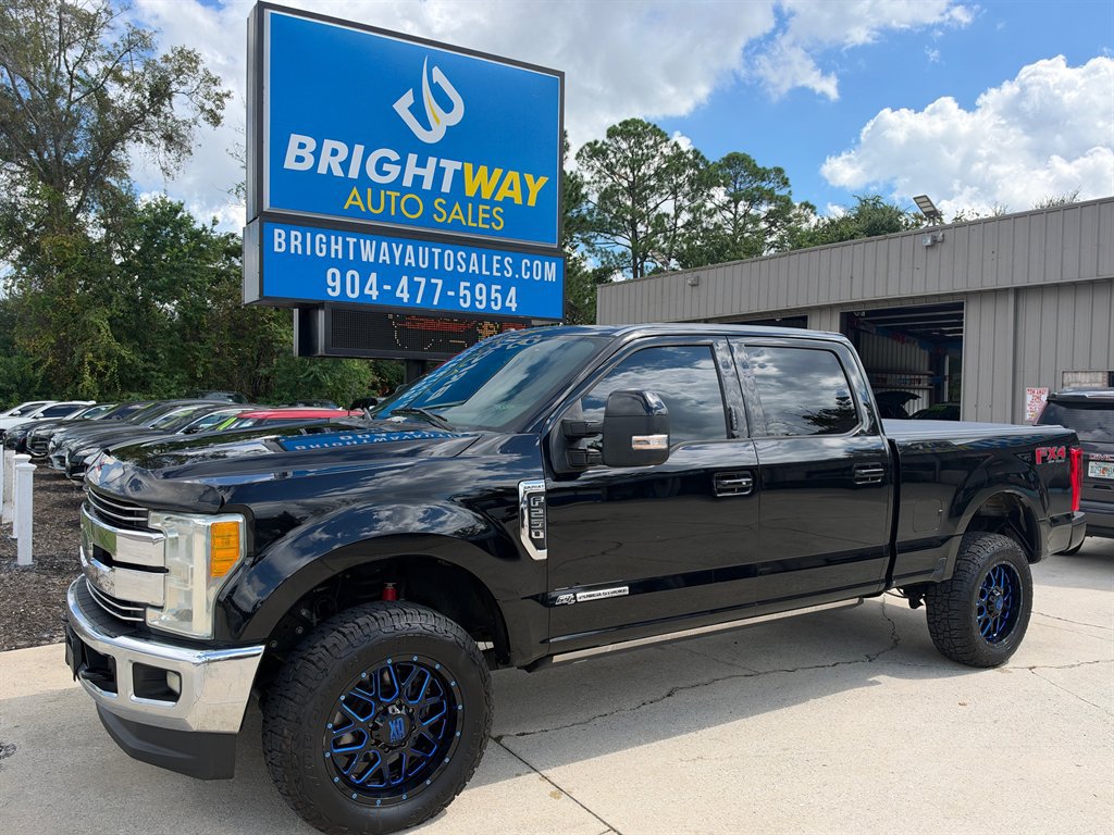 Used 2017 Ford F250 Lariat w/ Lariat Ultimate Package AWD/4WD image 1