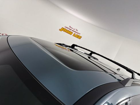 New 2026 Nissan Pathfinder SL w/ SL Premium Package FWD image 12