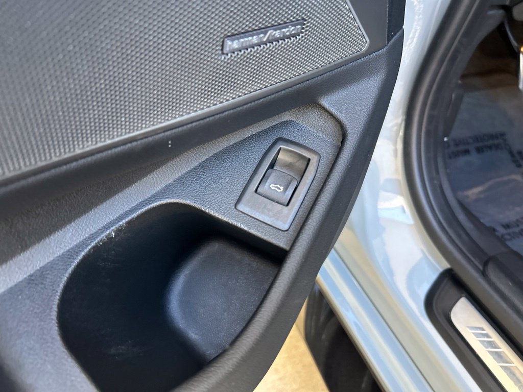 Used 2027 BMW M3 Competition AWD/4WD image 47