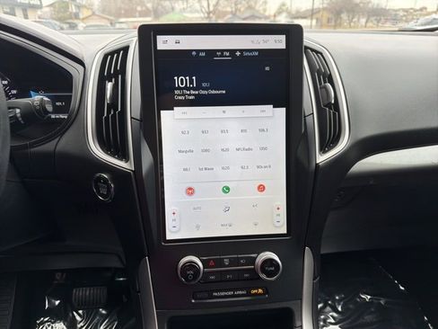 Used 2022 Ford Edge SE image 24