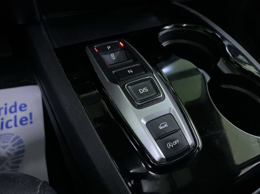 Used 2017 Honda Pilot Touring image 25
