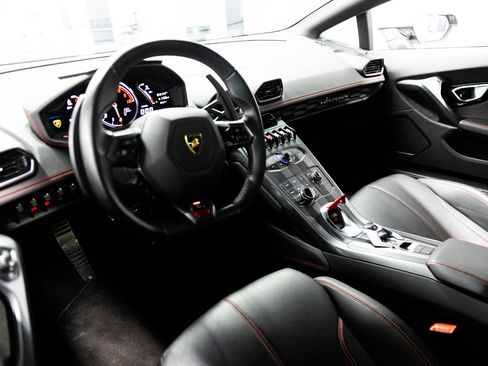 Used 2018 Lamborghini Huracan LP 580-2 image 33