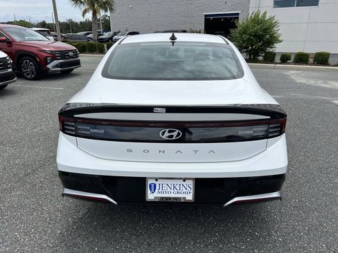 New 2026 Hyundai Sonata SEL FWD image 6