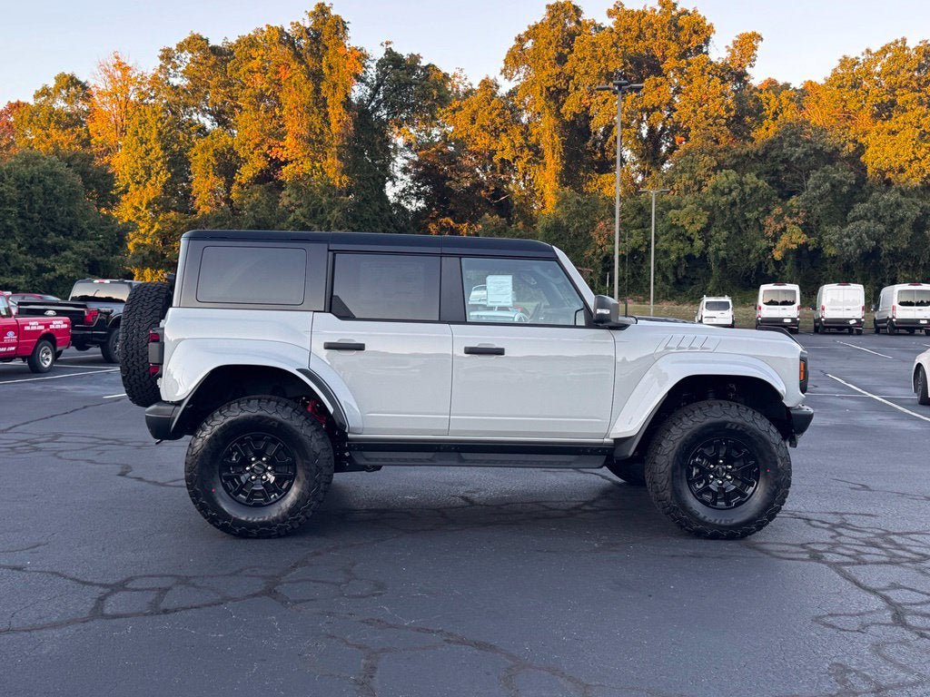 New 2026 Ford Bronco Raptor AWD/4WD image 4