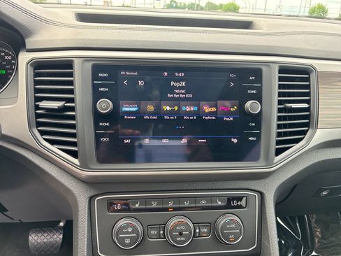 Used 2021 Volkswagen Atlas SE w/ Panoramic Sunroof Package AWD/4WD image 15