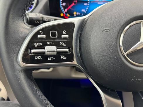 Used 2023 Mercedes-Benz GLA 250 image 22