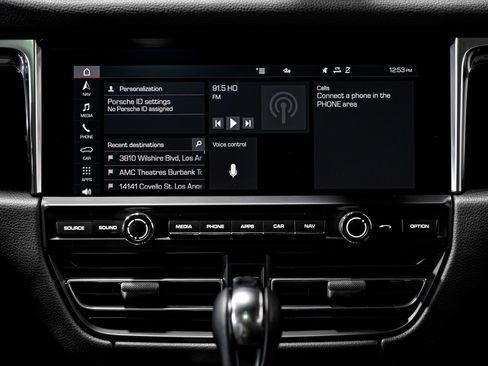 Used 2021 Porsche Macan S w/ Premium Package image 19