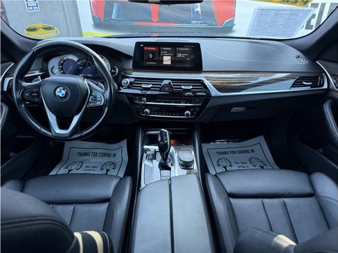Used 2017 BMW 530i image 29