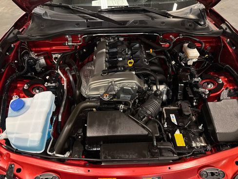 Used 2024 MAZDA MX-5 Miata Sport RWD image 14