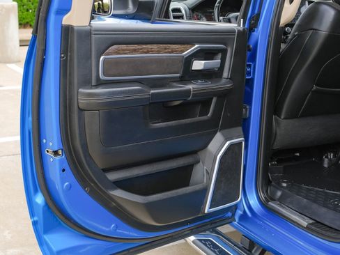 Used 2020 RAM 2500 Laramie image 47